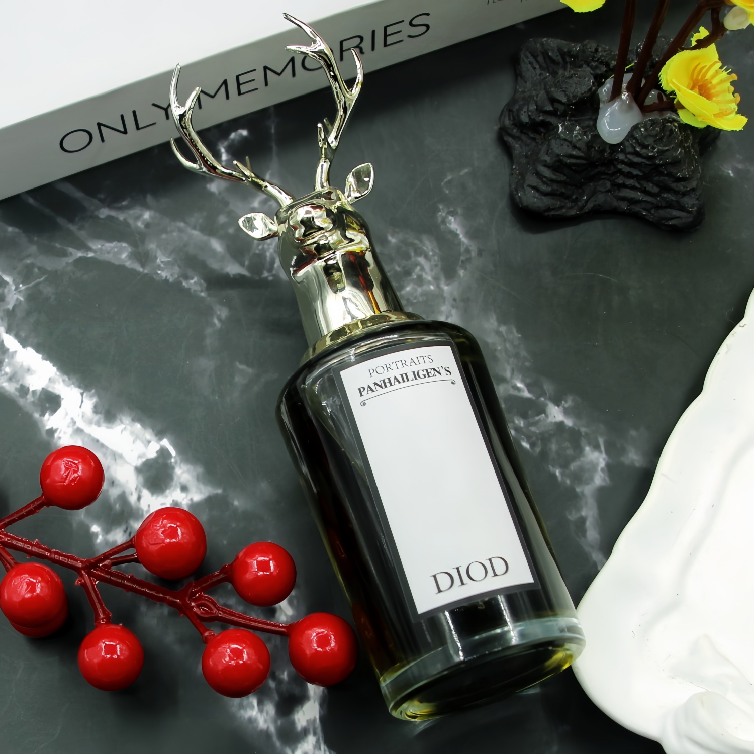 عطر إلك برائحة منعشة وخشب الصن - مراجعة Perfume Floral Fragrance وسعره